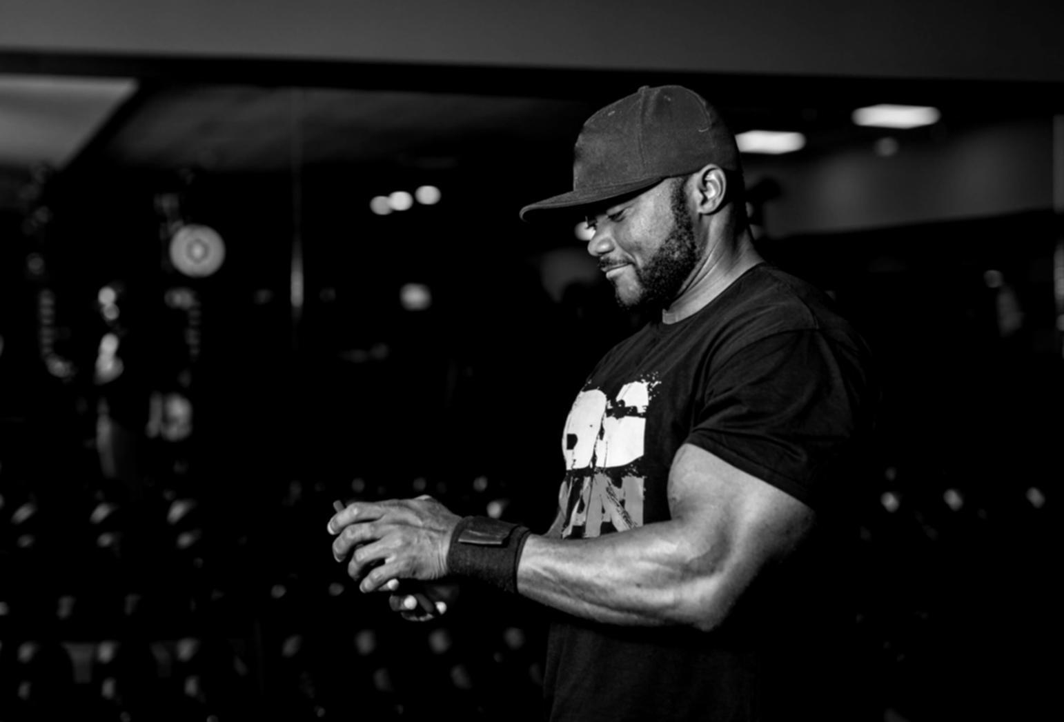 Pelatihan kebugaran fisik dengan pendekatan terstruktur